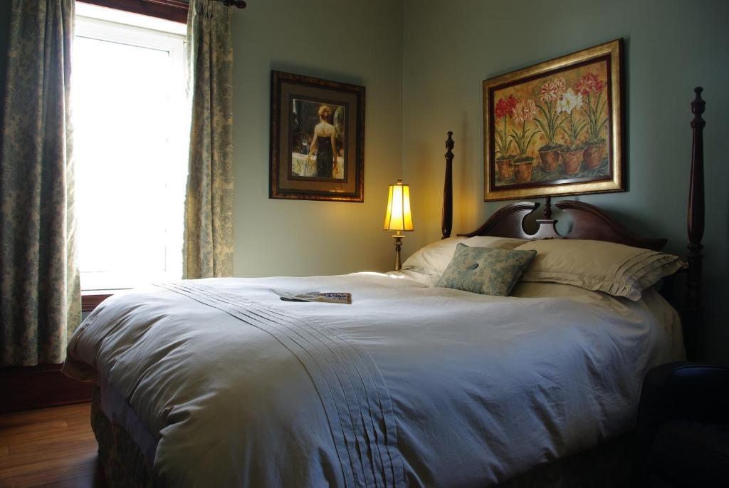 Spanish Bay Inn, Canada Sydney Rum bild
